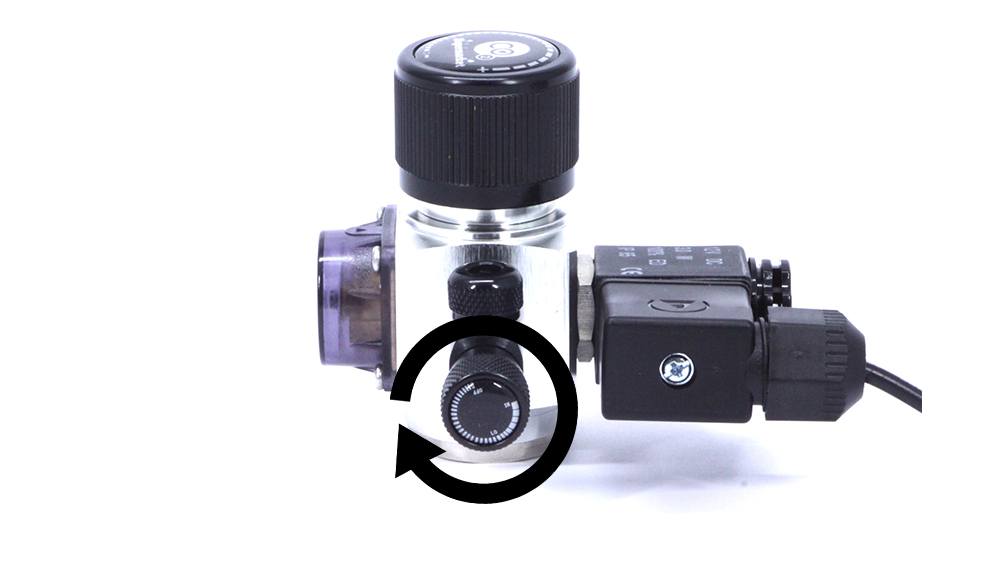 Close the needle valve