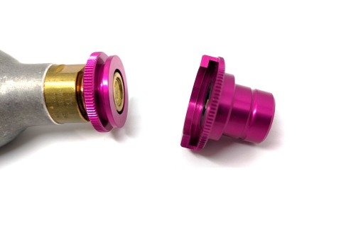 Billede af SodaStream blå skrue-tilslutning til pink Quick-Connect adapter